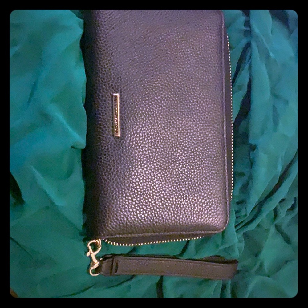 ✨Rebecca Minkoff Wallet & Cellphone Wristlet✨